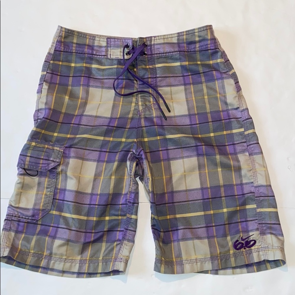 Nike Board Shorts Size 28